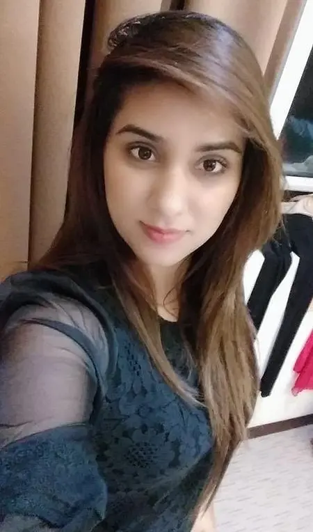 College Escorts In Bangalore For Young Romantic Pleasures