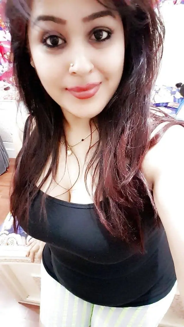 Independent Surat Escorts Phone Numbers