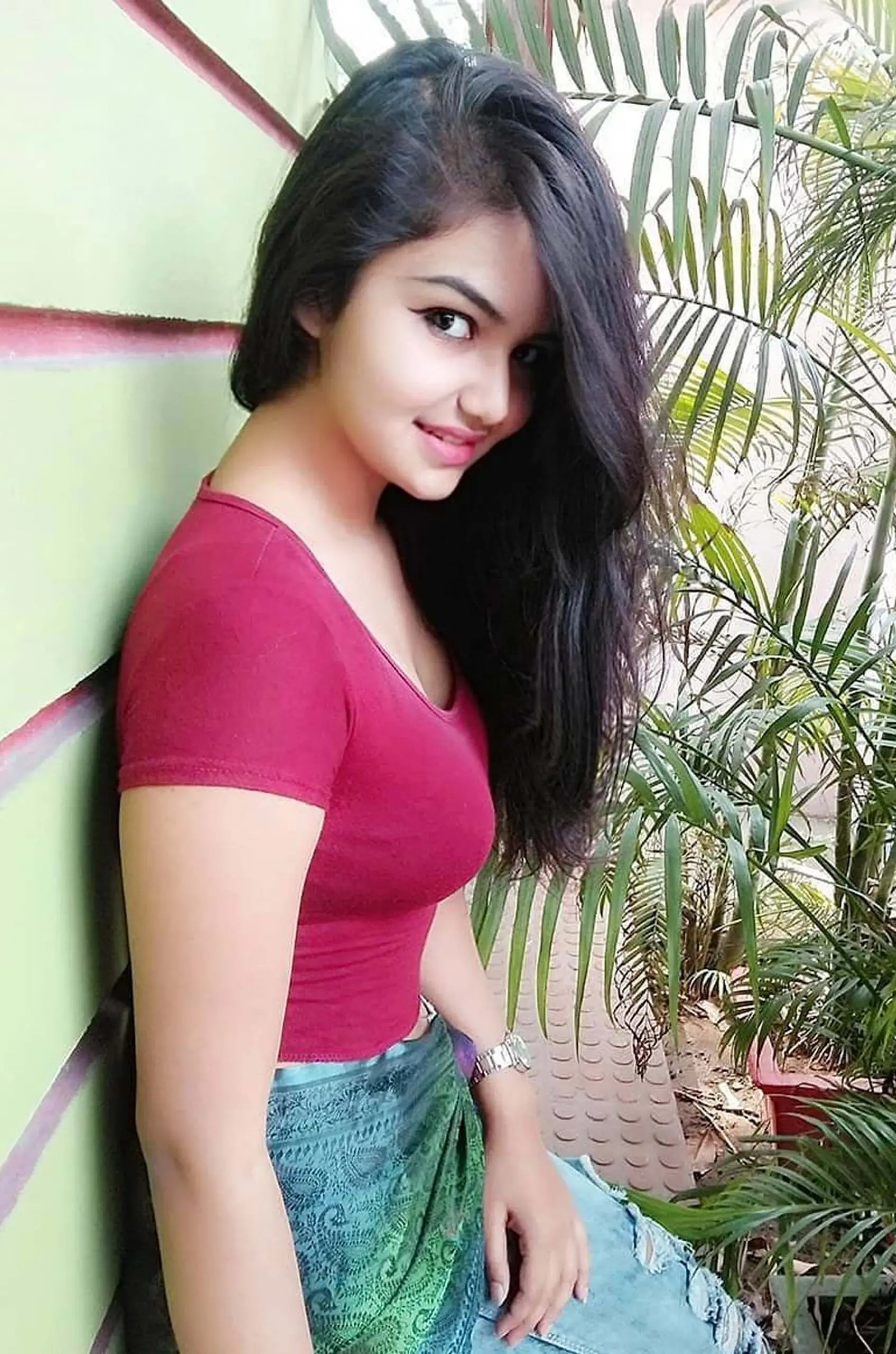 Slim Allahabad Escorts For Hot & Intimate Romance