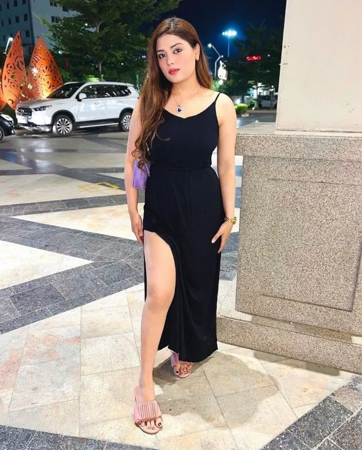 Incall/Outcall Thane Escorts For Party & Clubs