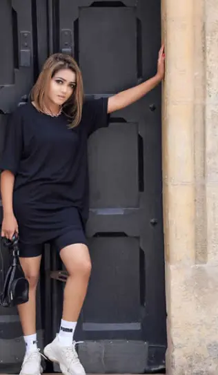 My Name Is Hina. I Want Something Exciting In My Life 0