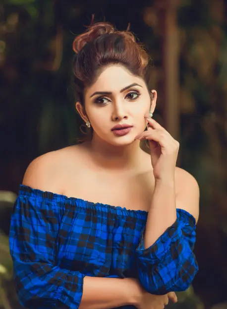 My Name Is Varsha. I'm An Independent Call Girl. 1