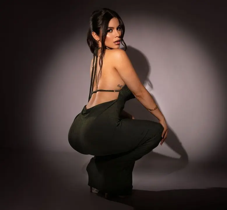 Bangalore Call Girls Feel Relaxed, Exclusive, And Memorable. 5