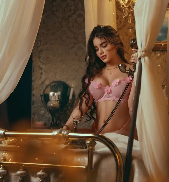 Hot, Curvy, Call Girls In Raipur To Please You 5