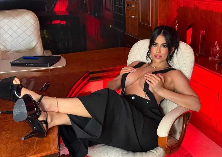 “A Passionate Lover For An Unforgettable Time.” 2